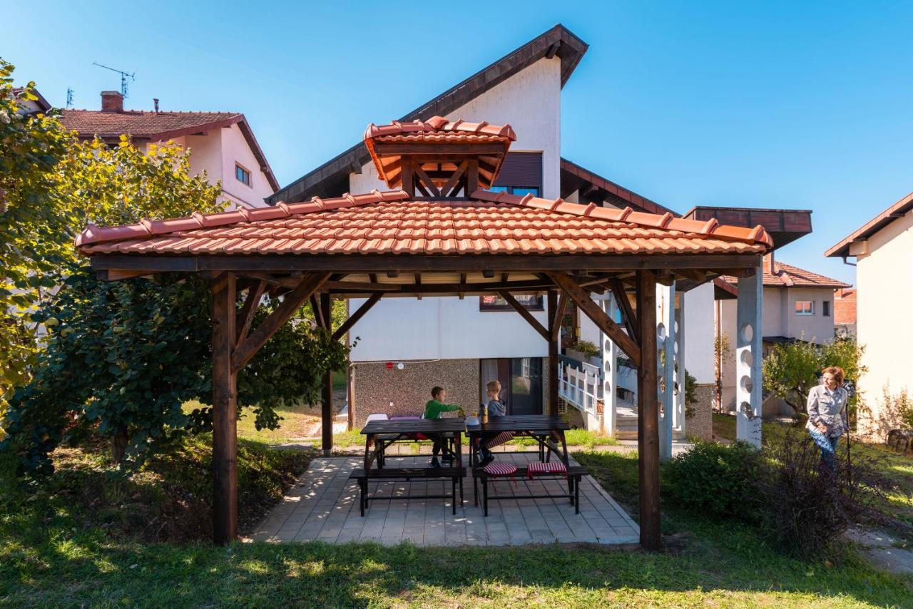 Kuca Jankovica Hotel Vrnjačka Banja Eksteriør billede